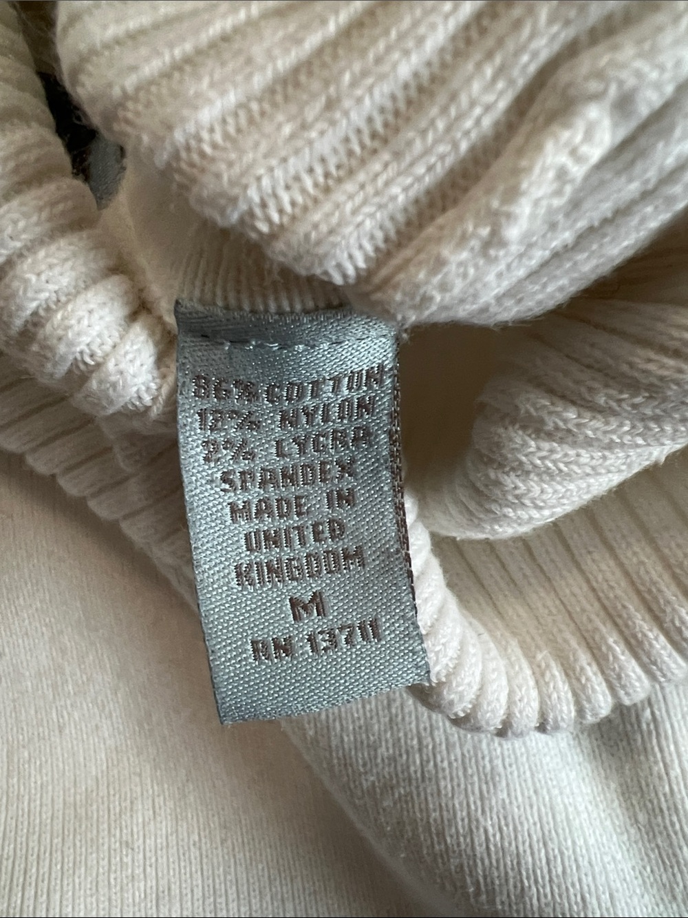 Valerie Stevens casual medium cotton blend turtleneck sweater w/ribbing details - Picture 6 of 6